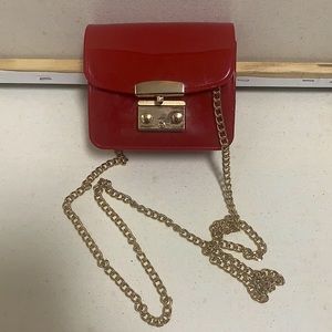 Small Red purse with gold chain